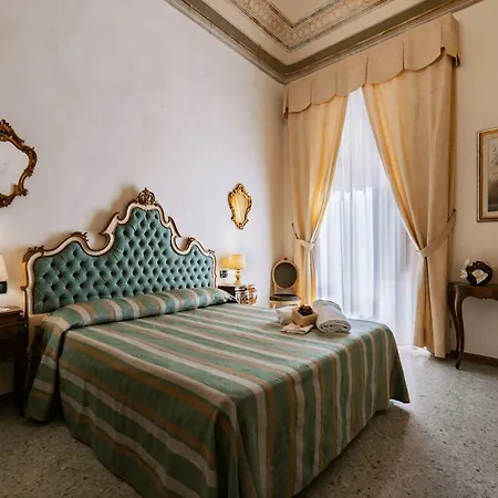 In Centro - Diffuso Bed & Breakfast