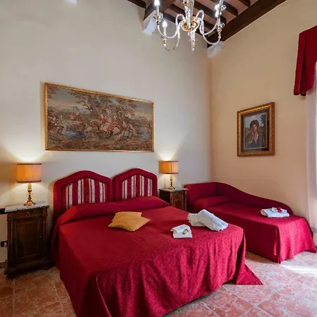 In Centro - Diffuso Bed & Breakfast Siena