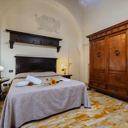 Bed & Breakfast In Centro - Diffuso 2*