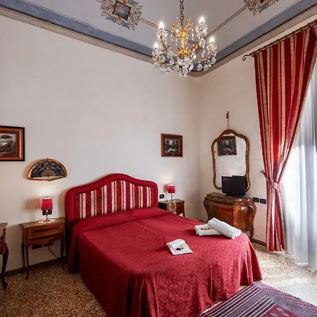 Bed & Breakfast In Centro - Diffuso 2*