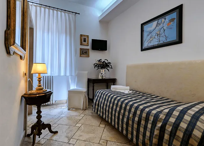 In Centro - Diffuso 3* סיינה