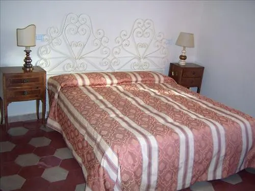 In Centro - Diffuso 3*