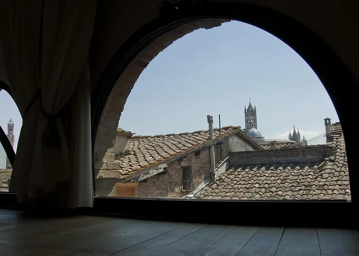 In Centro - Diffuso 3* 시에나